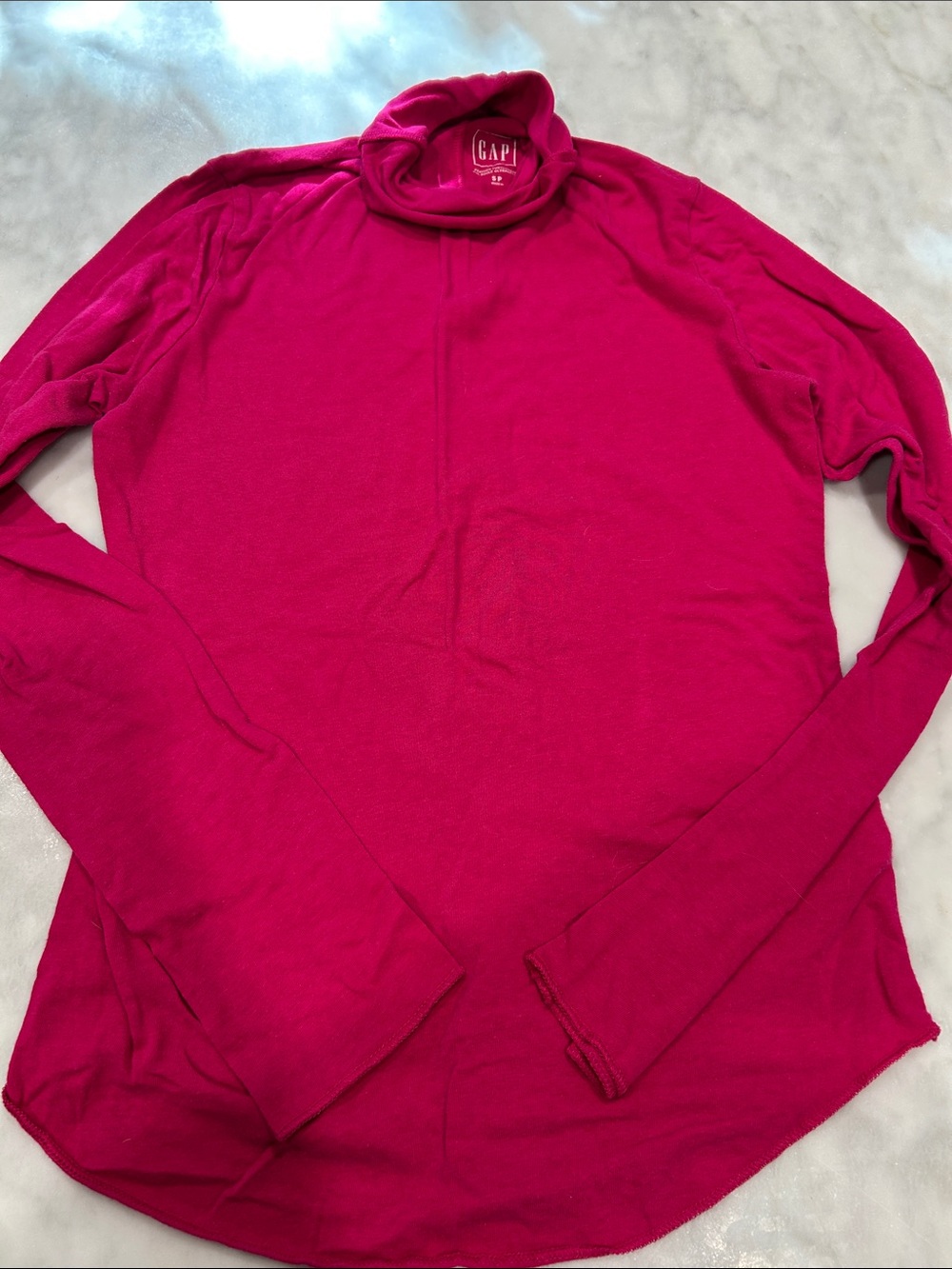 GAP Bright Magenta Turtleneck Long Sleeve Feather weight Tee